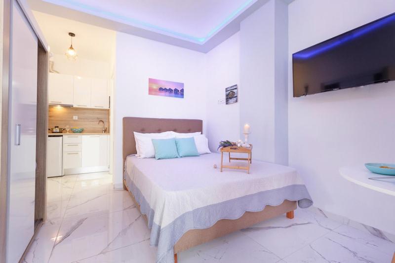 דירות פוליכרונו Nikogroup Plaza מראה חיצוני תמונה